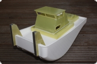 Turtle  working boat GfK Rumpf mit Oberdeck