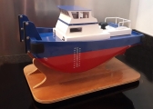 Turtle  working boat GfK Rumpf mit Oberdeck